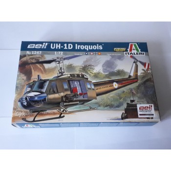 1/72 Italeri Bell UH-1D Iroquis US Army Attack Helicopter Vietnam War 1247 